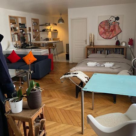 Appartement Charmant studio à Paris Extérieur photo